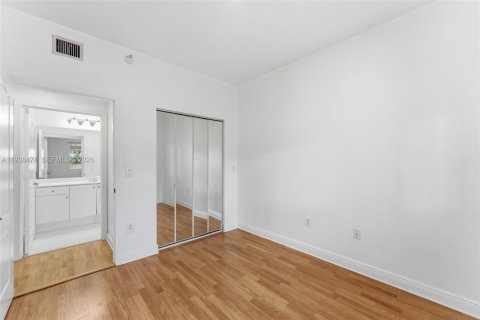 Copropriété à vendre à Doral, Floride: 3 chambres, 158.86 m2 № 1996119 - photo 13