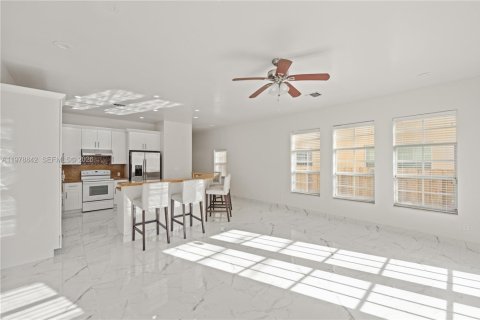 Touwnhouse à vendre à Fort Lauderdale, Floride: 4 chambres, 281.87 m2 № 2043477 - photo 15