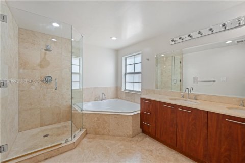 Touwnhouse à vendre à Fort Lauderdale, Floride: 4 chambres, 281.87 m2 № 2043477 - photo 23