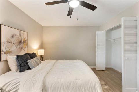 Condominio en venta en Lakeland, Florida, 2 dormitorios, 77.2 m2 № 1913490 - foto 12