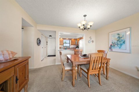 Copropriété à vendre à Clearwater, Floride: 2 chambres, 103.21 m2 № 2266693 - photo 9