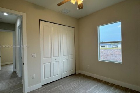 House in Lehigh Acres, Florida 4 bedrooms, 133.69 sq.m. № 1118367 - photo 19