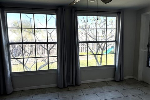 Casa en venta en Seminole, Florida, 3 dormitorios, 136.19 m2 № 2304597 - foto 7