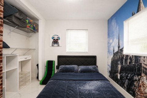Купить виллу или дом в Холливуд, Флорида 1 комната, 118.91м2, № 2186418 - фото 10