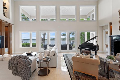 Villa ou maison à louer à Tampa, Floride: 4 chambres, 499.54 m2 № 1853347 - photo 19