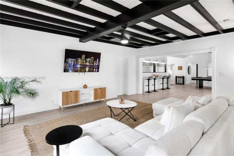Casa en venta en Pompano Beach, Florida, 4 dormitorios, 204.57 m2 № 2186923 - foto 12