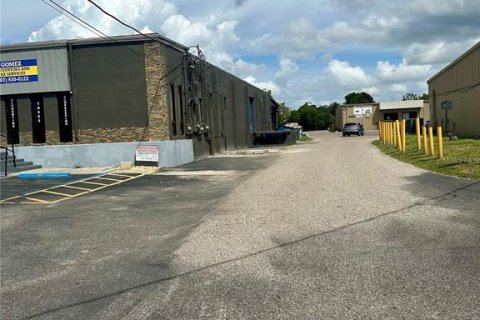 Commercial property in Orlando, Florida 1777.96 sq.m. № 225048 - photo 12