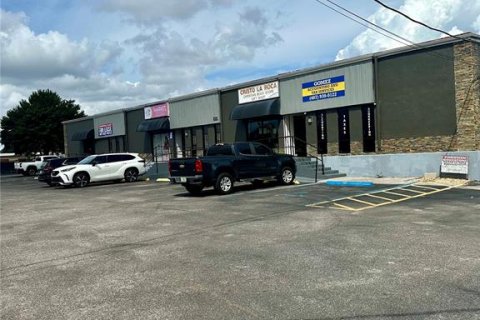 Commercial property in Orlando, Florida 1777.96 sq.m. № 225048 - photo 13