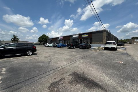 Commercial property in Orlando, Florida 1777.96 sq.m. № 225048 - photo 23
