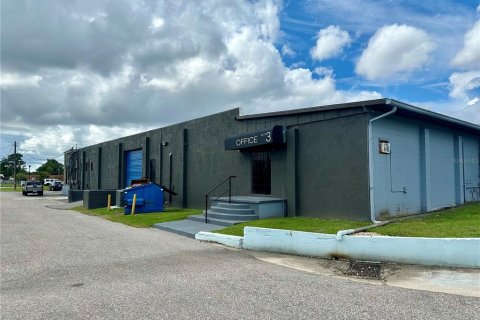 Commercial property in Orlando, Florida 1777.96 sq.m. № 225048 - photo 6