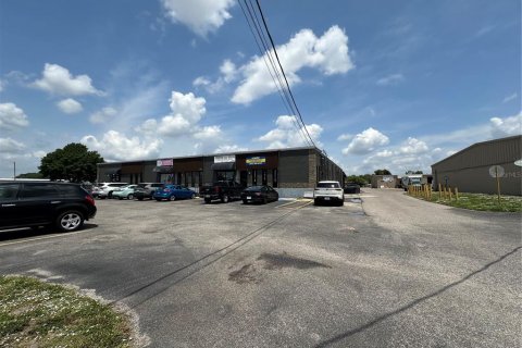 Commercial property in Orlando, Florida 1777.96 sq.m. № 225048 - photo 22