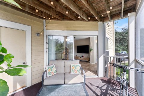Condo in Tampa, Florida, 2 bedrooms  № 1911171 - photo 14