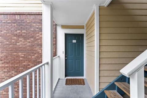Condo in Tampa, Florida, 2 bedrooms  № 1911171 - photo 2