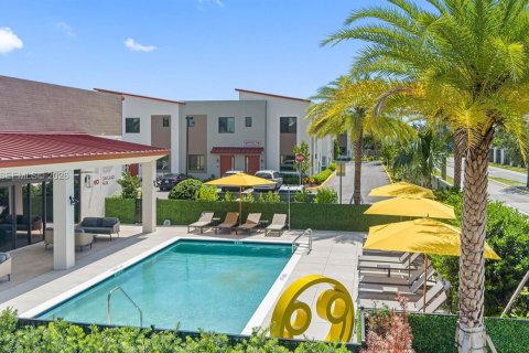 Touwnhouse à louer à Oakland Park, Floride: 3 chambres, 147.34 m2 № 2008624 - photo 29