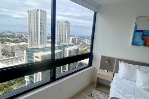 Снять в аренду кондоминиум в Майами, Флорида 1 спальня, 60.39м2, № 2003719 - фото 13