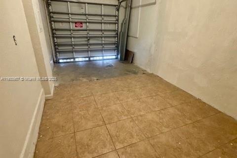 Купить таунхаус в Майами, Флорида 3 спальни, 145.3м2, № 1952209 - фото 21