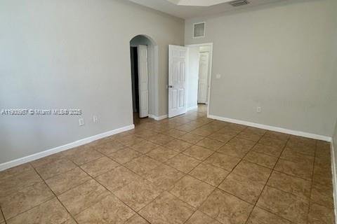 Купить таунхаус в Майами, Флорида 3 спальни, 145.3м2, № 1952209 - фото 20