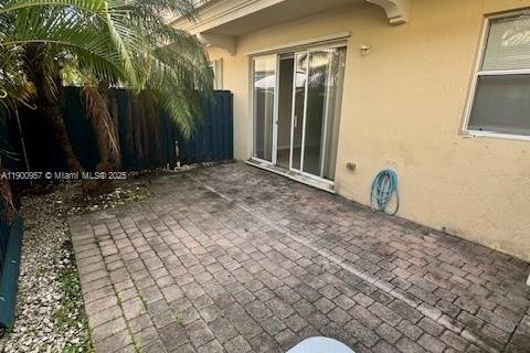 Купить таунхаус в Майами, Флорида 3 спальни, 145.3м2, № 1952209 - фото 8