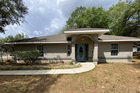 House in Summerfield, Florida 3 bedrooms, 130.99 sq.m. № 2116815