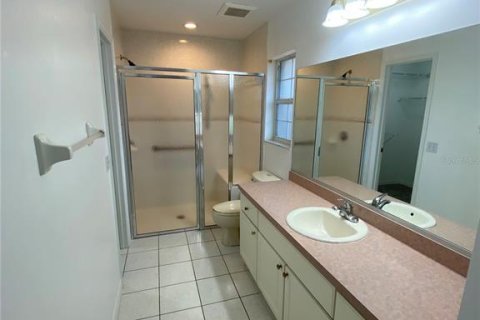 House in Summerfield, Florida 3 bedrooms, 130.99 sq.m. № 2116815 - photo 11