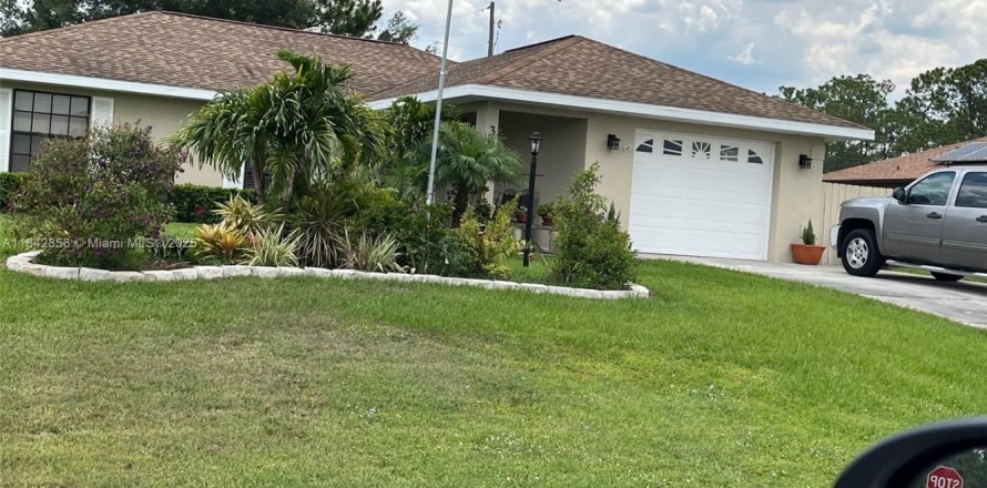 Casa en Lake Placid, Florida 3 dormitorios, 165.74 m2 № 1838598