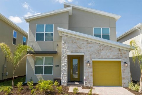 House in Davenport, Florida 6 bedrooms, 286.23 sq.m. № 1759524 - photo 1