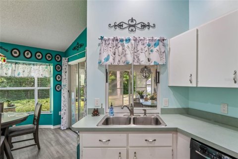 House in Homosassa, Florida 3 bedrooms, 175.59 sq.m. № 2199931 - photo 20