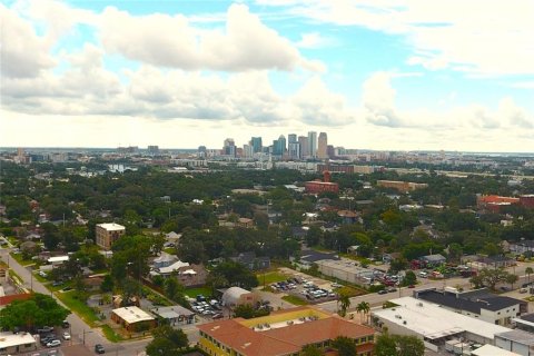 Terreno en venta en Tampa, Florida № 1910445 - foto 14