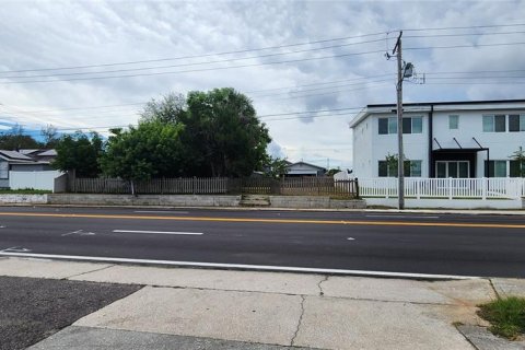 Terreno en venta en Tampa, Florida № 1910445 - foto 8