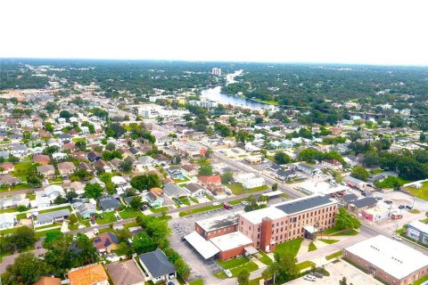 Terreno en venta en Tampa, Florida № 1910445 - foto 19