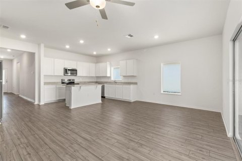 Casa en venta en Winter Haven, Florida, 3 dormitorios, 141.77 m2 № 2137936 - foto 5