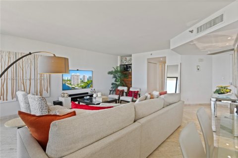 Condo in Aventura, Florida, 3 bedrooms  № 1482901 - photo 20
