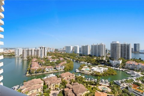 Condo in Aventura, Florida, 3 bedrooms  № 1482901 - photo 9