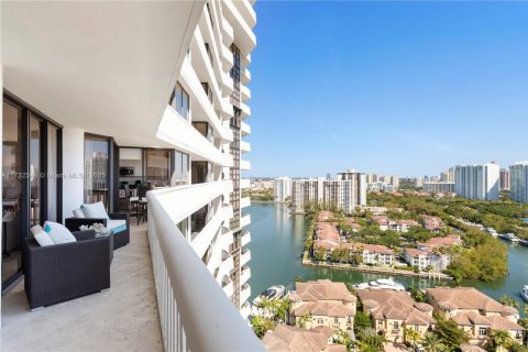 Condo in Aventura, Florida, 3 bedrooms  № 1482901 - photo 6