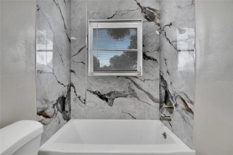 Casa en venta en Winter Haven, Florida, 3 dormitorios, 123.56 m2 № 1597128 - foto 24