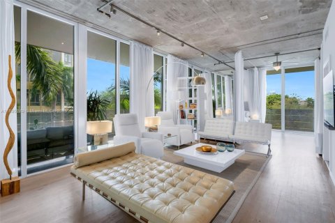 Copropriété à louer à Miami Beach, Floride: 2 chambres, 92.44 m2 № 1948276 - photo 2