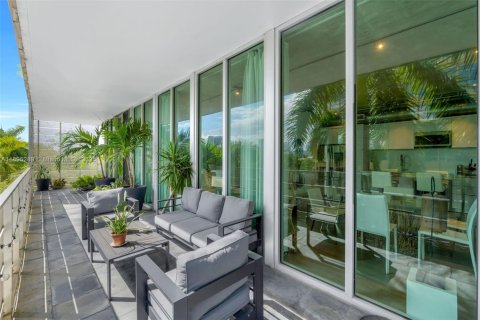 Copropriété à louer à Miami Beach, Floride: 2 chambres, 92.44 m2 № 1948276 - photo 14