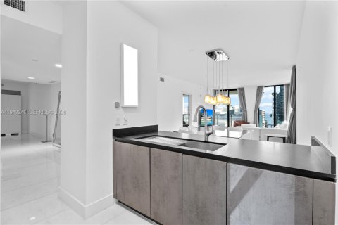 Copropriété à louer à Miami, Floride: 3 chambres, 165.18 m2 № 2000782 - photo 6