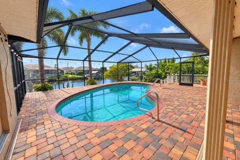 Villa ou maison à louer à Apollo Beach, Floride: 3 chambres, 196.77 m2 № 2413957 - photo 30