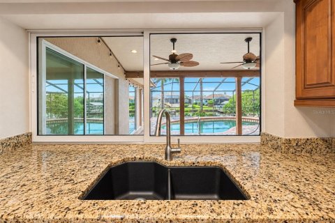 Villa ou maison à louer à Apollo Beach, Floride: 3 chambres, 196.77 m2 № 2413957 - photo 14