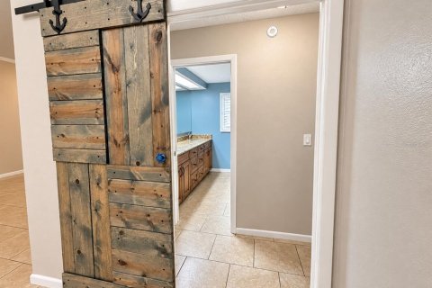 Villa ou maison à louer à Apollo Beach, Floride: 3 chambres, 196.77 m2 № 2413957 - photo 21