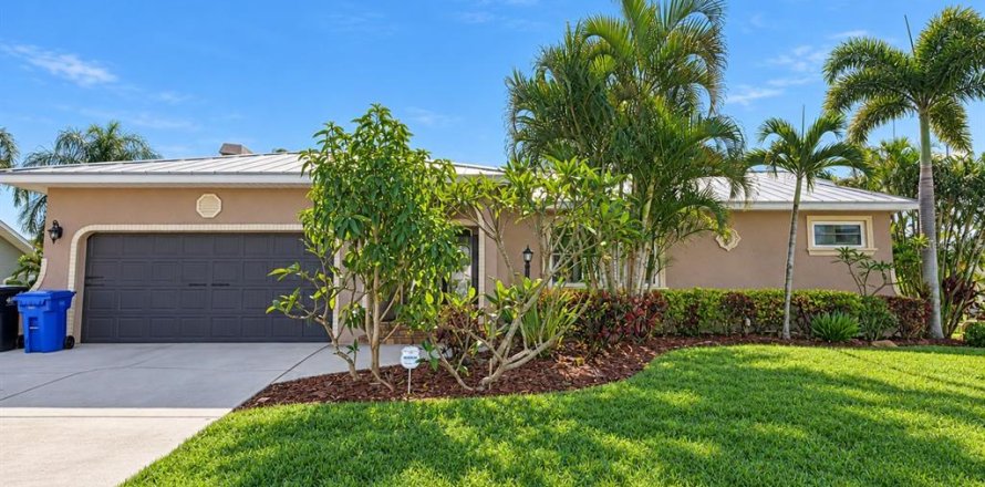 Villa ou maison à Apollo Beach, Floride 3 chambres, 196.77 m2 № 2413957