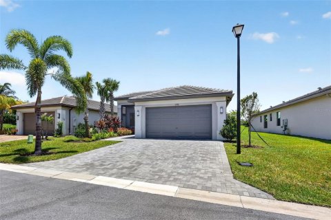 Villa ou maison à vendre à Saint Lucie, Floride: 3 chambres, 191.75 m2 № 2286983 - photo 2