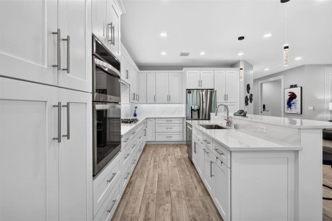 Villa ou maison à vendre à Saint Lucie, Floride: 3 chambres, 191.75 m2 № 2286983 - photo 20