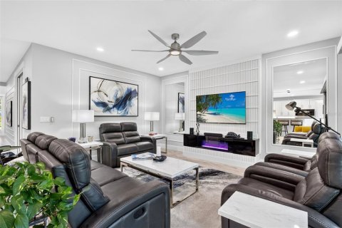 Villa ou maison à vendre à Saint Lucie, Floride: 3 chambres, 191.75 m2 № 2286983 - photo 13