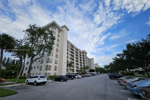 Copropriété à vendre à Pompano Beach, Floride: 2 chambres, 102.19 m2 № 1834102 - photo 26