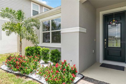 House in Clermont, Florida 4 bedrooms, 215.07 sq.m. № 1822327 - photo 4