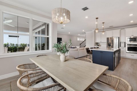 House in Palm Beach Gardens, Florida 4 bedrooms, 252.32 sq.m. № 2146985 - photo 21