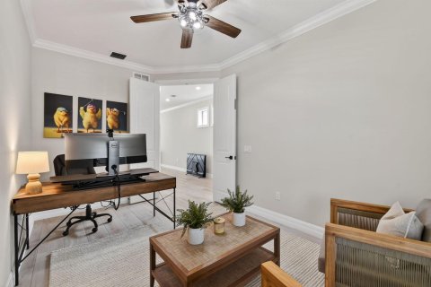 House in Palm Beach Gardens, Florida 4 bedrooms, 252.32 sq.m. № 2146985 - photo 25