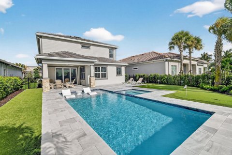 House in Palm Beach Gardens, Florida 4 bedrooms, 252.32 sq.m. № 2146985